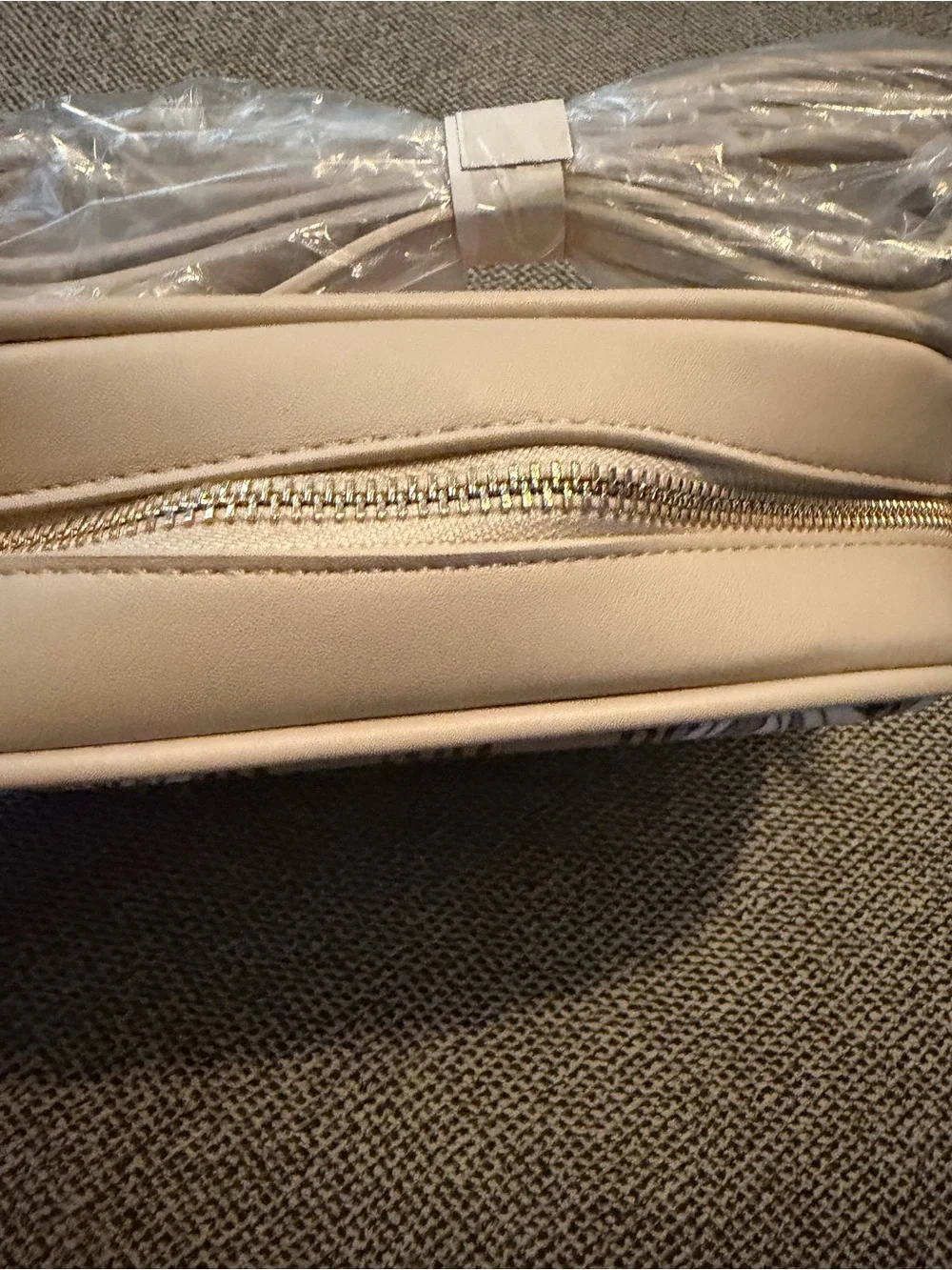 NWT Cavalli Class Lucilla Camera Beige Floral Crossbody Purse